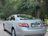 Toyota Camry 2010 годаүшін8 300 000 тг. в Тараз – фото 2