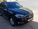 BMW X5 2014 годаүшін10 300 000 тг. в Актобе – фото 2