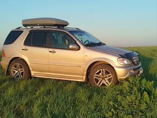 Mercedes-Benz ML 350