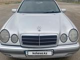 Mercedes-Benz E 320 1996 годаүшін3 400 000 тг. в Актау – фото 2