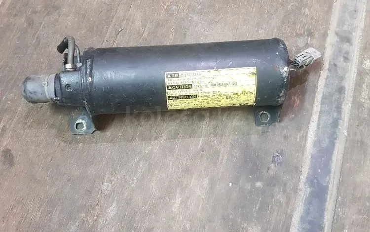 Ресивер гидроаккумулятор Toyota Land Cruiser 100 за 35 000 тг. в Алматы