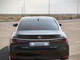 Lexus ES 250 2024 годаүшін26 000 000 тг. в Актау – фото 2