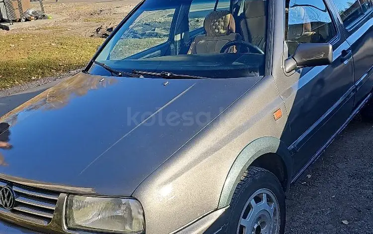 Volkswagen Vento 1992 годаүшін1 000 000 тг. в Риддер