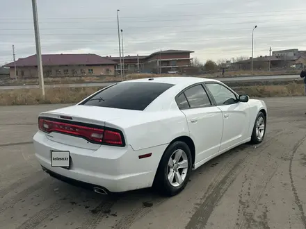 Dodge Charger 2013 года за 7 000 000 тг. в Атырау – фото 2