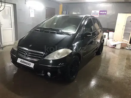 Mercedes-Benz A 150 2007 года за 2 000 000 тг. в Астана – фото 2