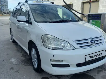 Toyota Ipsum 2005 года за 6 200 000 тг. в Астана