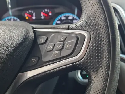 Chevrolet Equinox 2022 года за 7 060 000 тг. в Алматы – фото 18