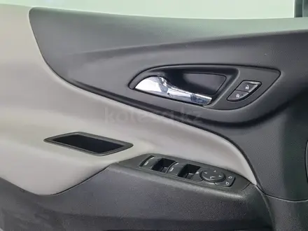 Chevrolet Equinox 2022 года за 7 060 000 тг. в Алматы – фото 22