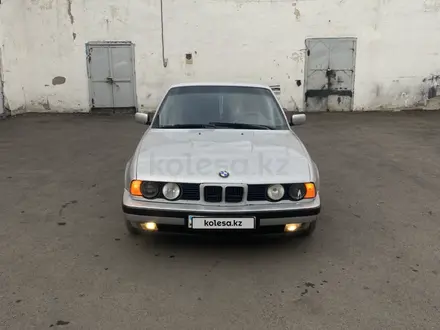 BMW 520 1992 года за 1 700 000 тг. в Караганда