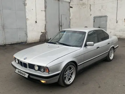 BMW 520 1992 года за 1 700 000 тг. в Караганда – фото 4