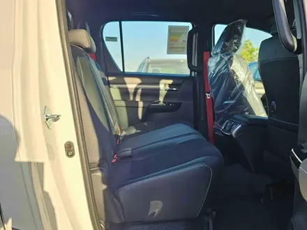 Toyota Hilux GR Sport 2025 года за 30 000 000 тг. в Семей – фото 17
