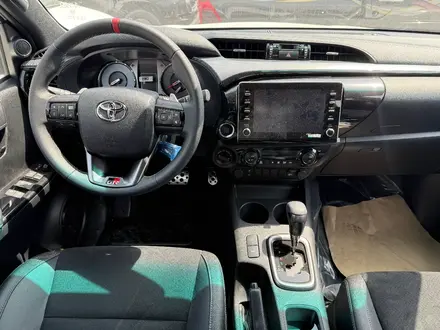Toyota Hilux GR Sport 2025 года за 30 000 000 тг. в Семей – фото 9