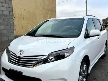 Toyota Sienna 2014 года за 14 000 000 тг. в Алматы