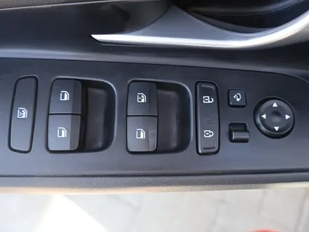 Hyundai Elantra Elegance 2023 года за 7 890 000 тг. в Астана – фото 15