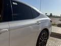 Toyota Camry 2024 года за 21 000 000 тг. в Атырау – фото 3