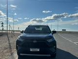 Toyota RAV4 2021 года за 15 000 000 тг. в Актау – фото 2