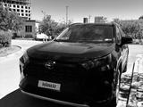 Toyota RAV4 2021 года за 15 000 000 тг. в Актау – фото 4