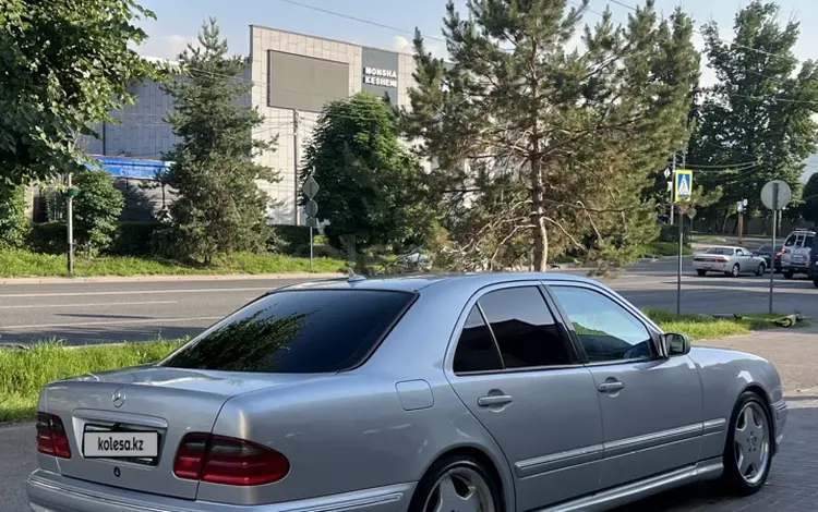Mercedes-Benz E 55 AMG 2000 года за 5 500 000 тг. в Алматы