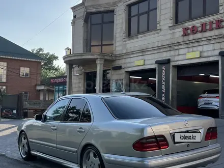 Mercedes-Benz E 55 AMG 2000 года за 5 500 000 тг. в Алматы – фото 5
