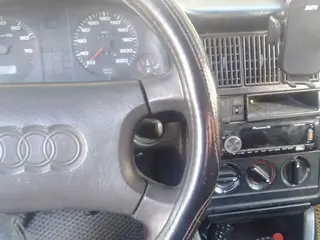 Audi 80, 1992
