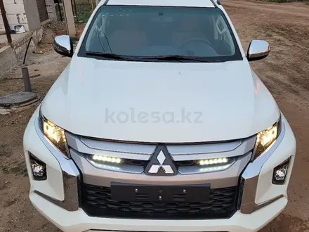 Mitsubishi L200 2022 года за 16 000 000 тг. в Актобе – фото 4