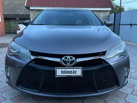 Toyota Camry 2014 года за 6 500 000 тг. в Уральск – фото 9