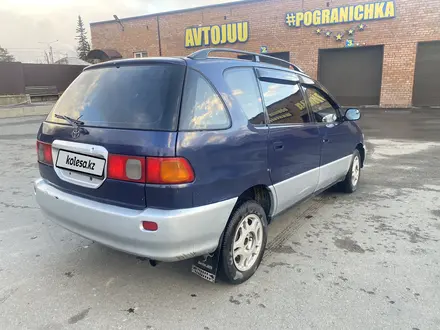 Toyota Ipsum 1996 года за 3 300 000 тг. в Усть-Каменогорск – фото 4