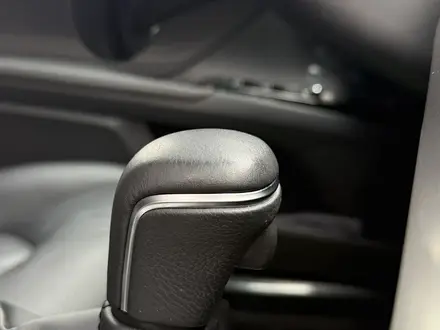 Toyota Camry 2019 года за 16 500 000 тг. в Алматы – фото 35