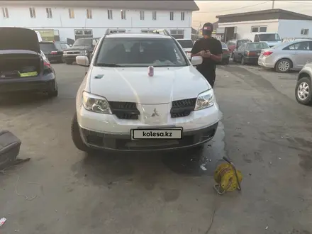 Mitsubishi Outlander 2002 года за 3 300 000 тг. в Алматы