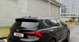 Hyundai Santa Fe 2022 годаүшін15 100 000 тг. в Астана – фото 3