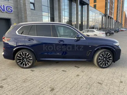 BMW X5 2024 года за 51 000 000 тг. в Астана – фото 4