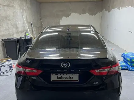 Toyota Camry 2019 года за 8 800 000 тг. в Атырау – фото 10