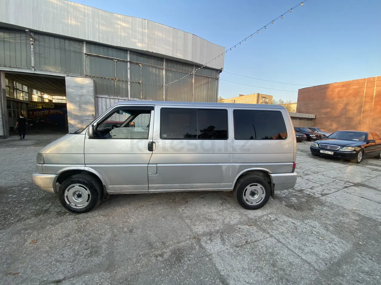 Volkswagen Caravelle, 2000