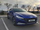 Hyundai Elantra 2022 годаүшін10 750 000 тг. в Астана – фото 2