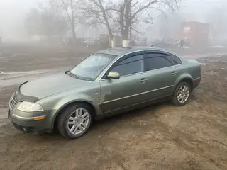 Volkswagen Passat, 2001