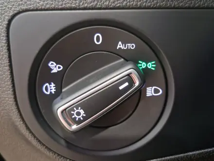 Volkswagen Tiguan 2021 года за 13 200 000 тг. в Астана – фото 17