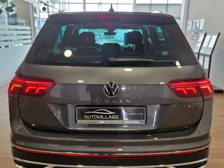 Volkswagen Tiguan 2021 года за 13 200 000 тг. в Астана – фото 5