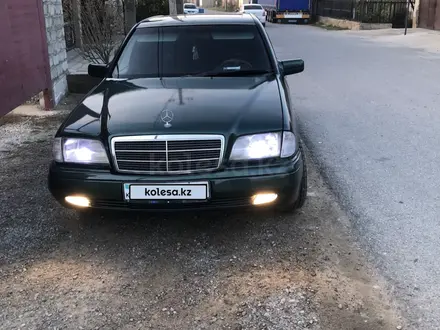 Mercedes-Benz C 200 1994 года за 2 100 000 тг. в Шымкент – фото 3