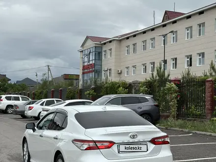 Toyota Camry 2019 года за 12 500 000 тг. в Шымкент – фото 7