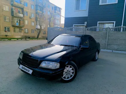 Mercedes-Benz C 180 1994 года за 1 300 000 тг. в Тараз – фото 2