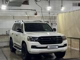 Toyota Land Cruiser 2016 годаүшін31 000 000 тг. в Астана