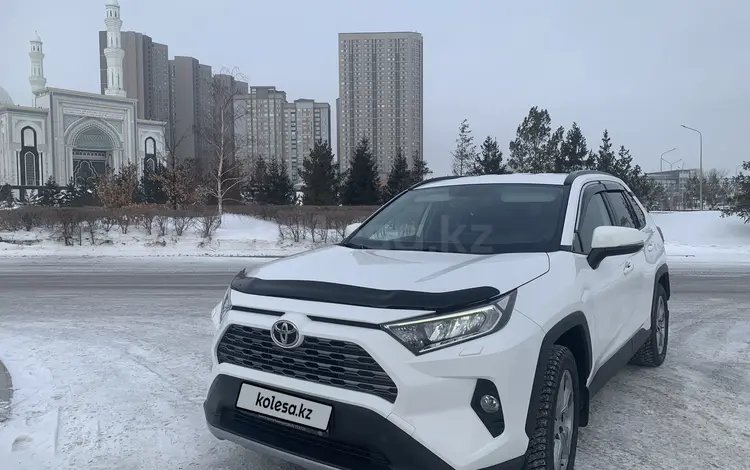 Toyota RAV4 2021 годаүшін17 900 000 тг. в Астана