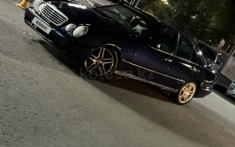 Mercedes-Benz E 280 1999 года за 2 500 000 тг. в Караганда