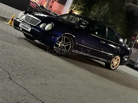 Mercedes-Benz E 280 1999 года за 2 400 000 тг. в Караганда – фото 6