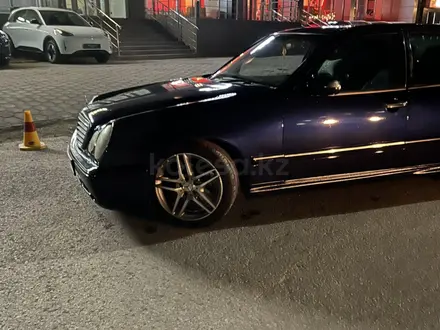 Mercedes-Benz E 280 1999 года за 2 400 000 тг. в Караганда – фото 7