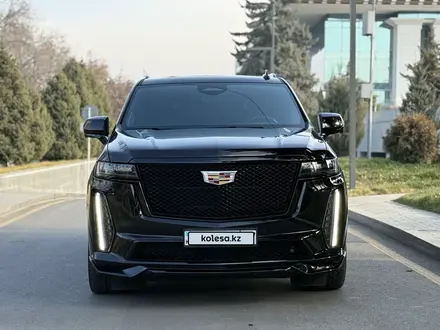 Cadillac Escalade 2023 года за 100 000 000 тг. в Алматы – фото 4