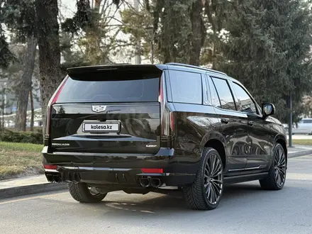 Cadillac Escalade 2023 года за 100 000 000 тг. в Алматы – фото 6