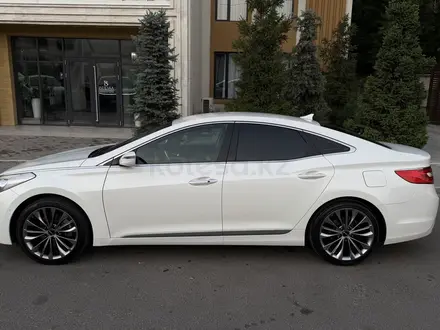Hyundai Grandeur 2011 года за 8 000 000 тг. в Тараз – фото 19