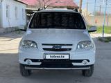 Chevrolet Niva 2016 года за 3 400 000 тг. в Шымкент – фото 2