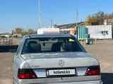 Mercedes-Benz E 260 1992 годаүшін800 000 тг. в Темиртау – фото 3
